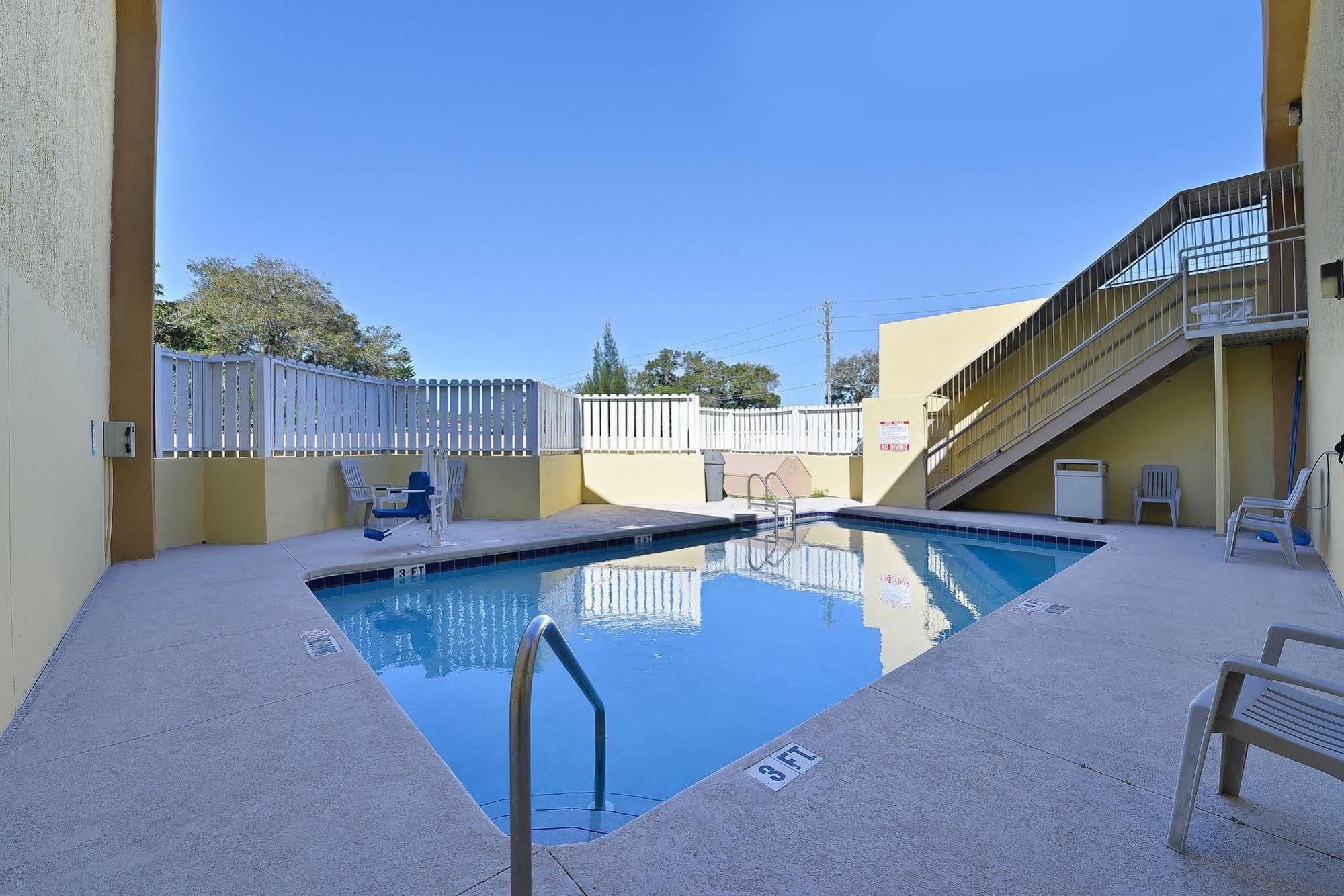 Travel Inn Winter Haven Luaran gambar